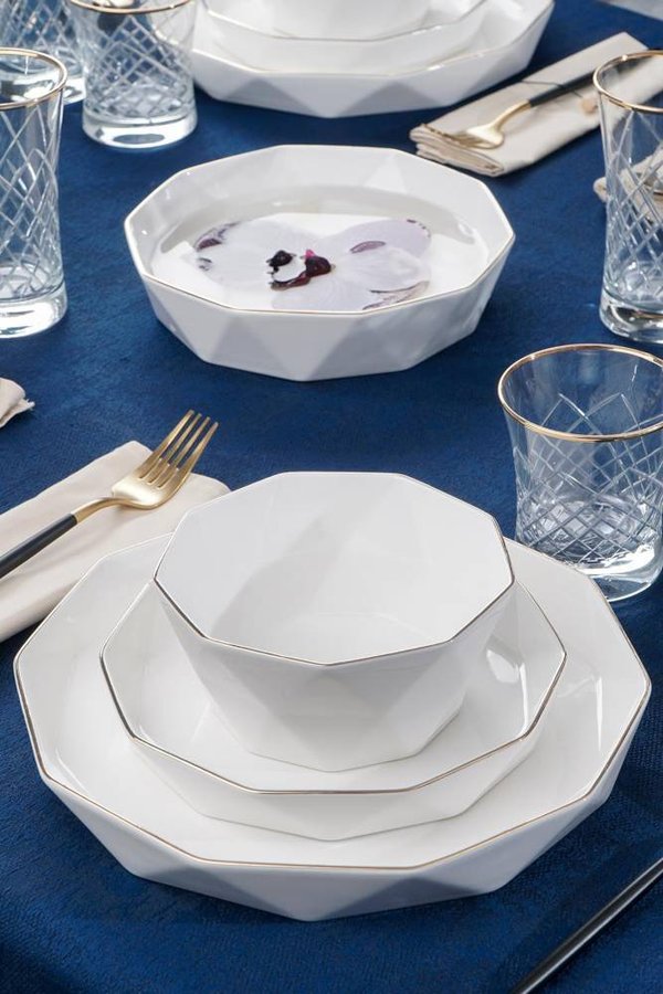 24 pcs. 'Diamond' tableware set for 6 persons white with gold rim (item no.3426)